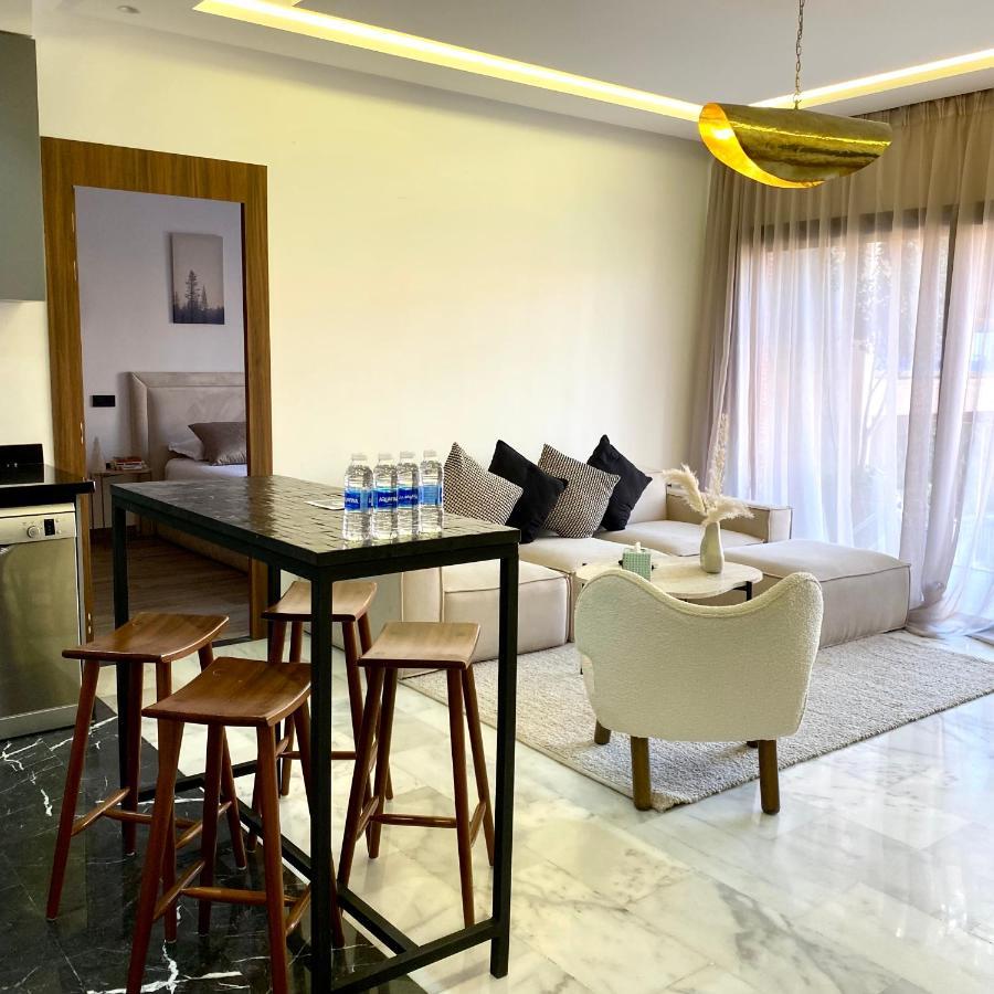 Rooftop Pool, Bright & Cozy Apartment In City Center Marrakesh Buitenkant foto