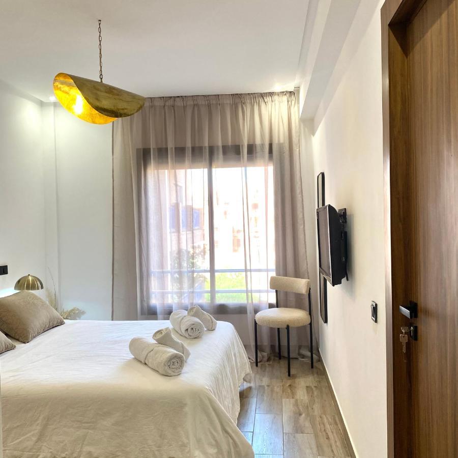 Rooftop Pool, Bright & Cozy Apartment In City Center Marrakesh Buitenkant foto